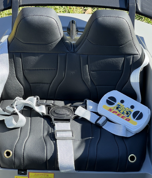 Безпека та дитячі електромобілі: Як забезпечити найвищий рівень захисту для малюків?