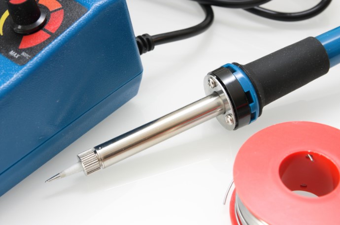 Какой мощности должен быть хороший паяльник?